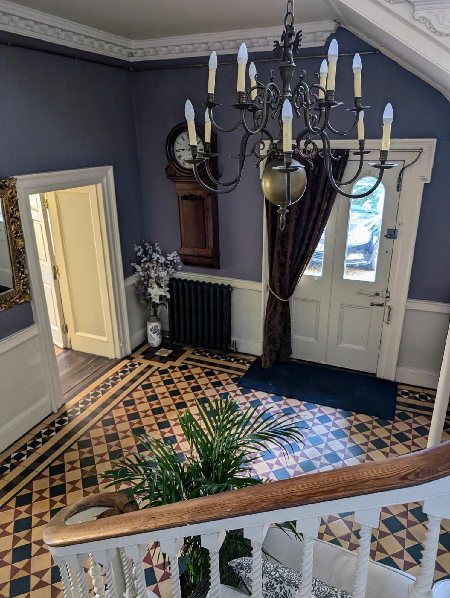 הולט The Writer'S Retreat Ground Floor Apartment מראה חיצוני תמונה